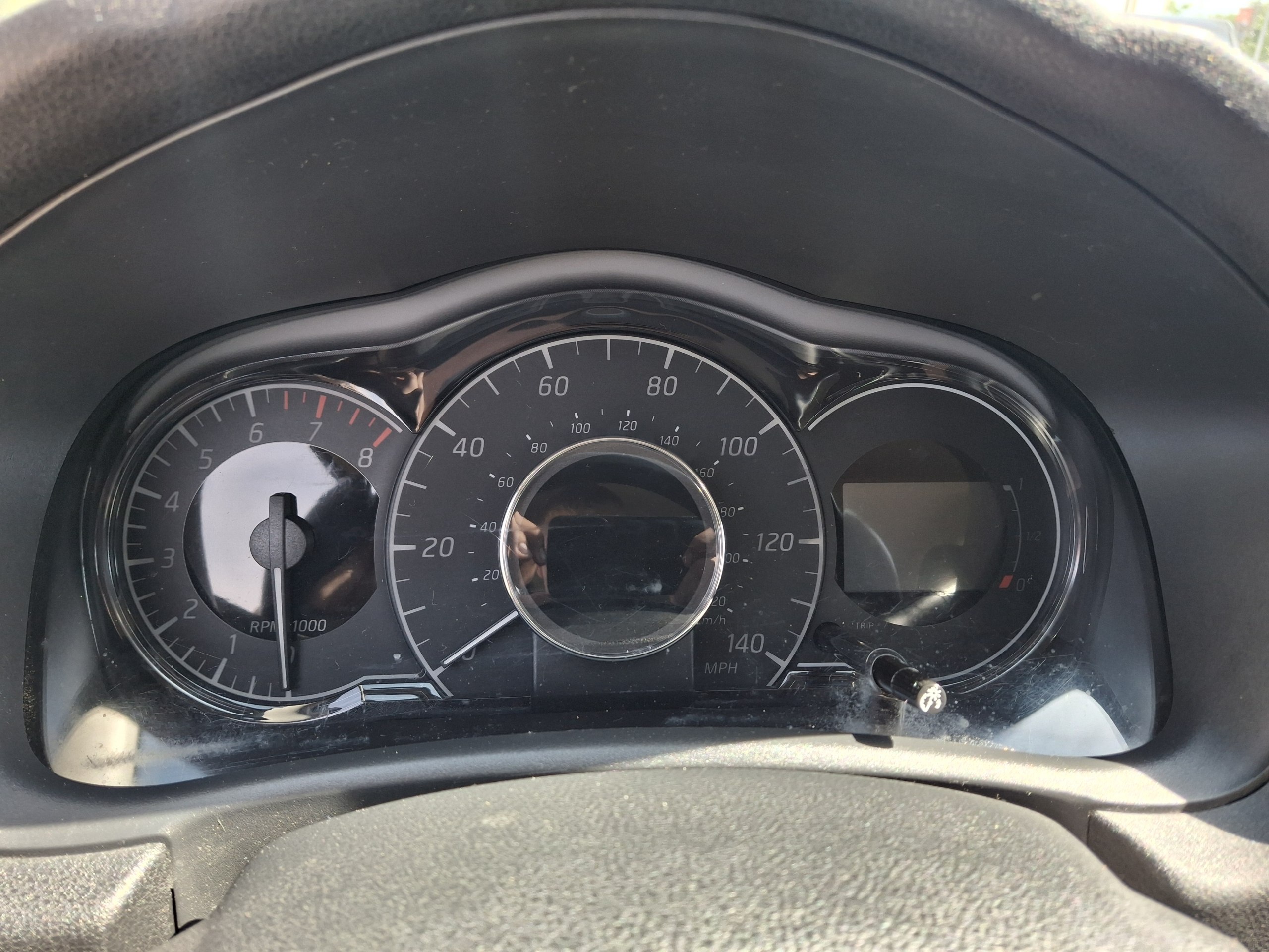 Nissan-4