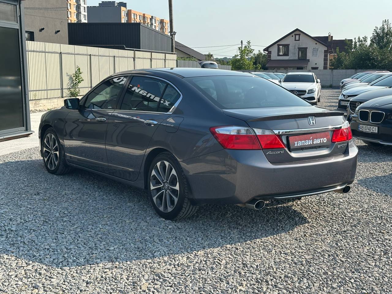 Honda-12
