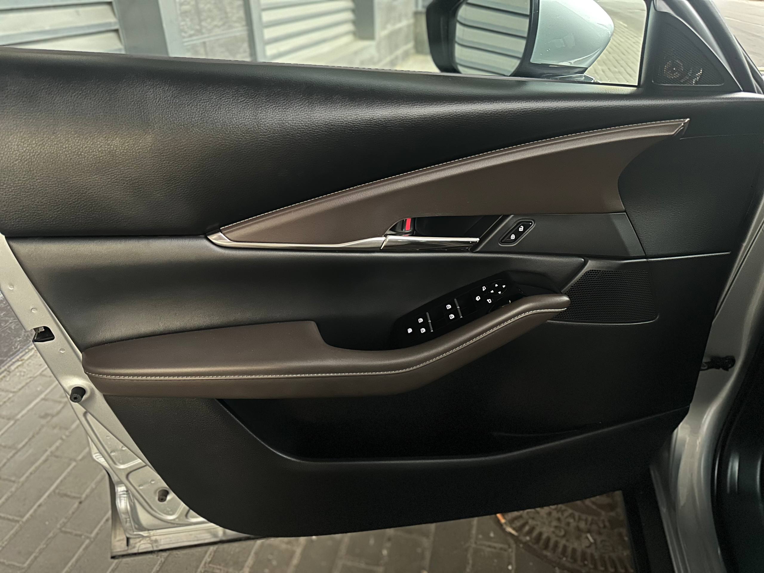 Mazda-15