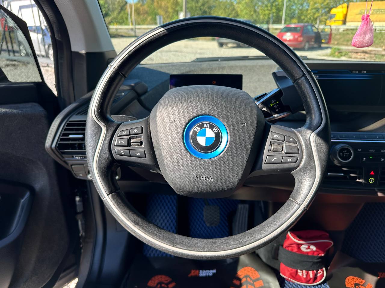 BMW-0