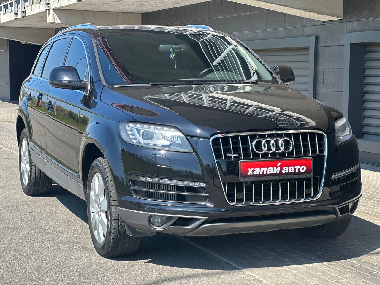 Audi-7