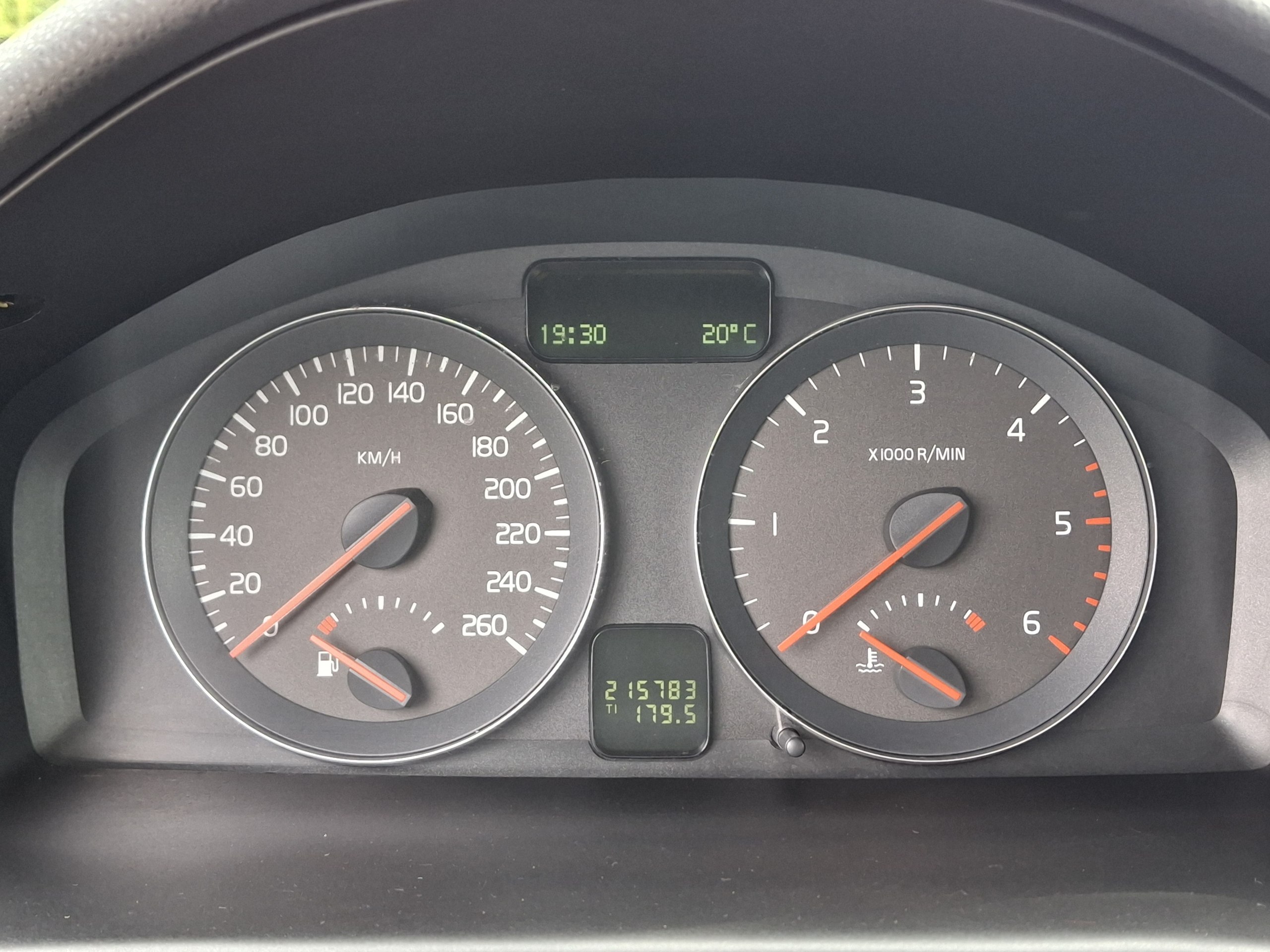 Volvo-14