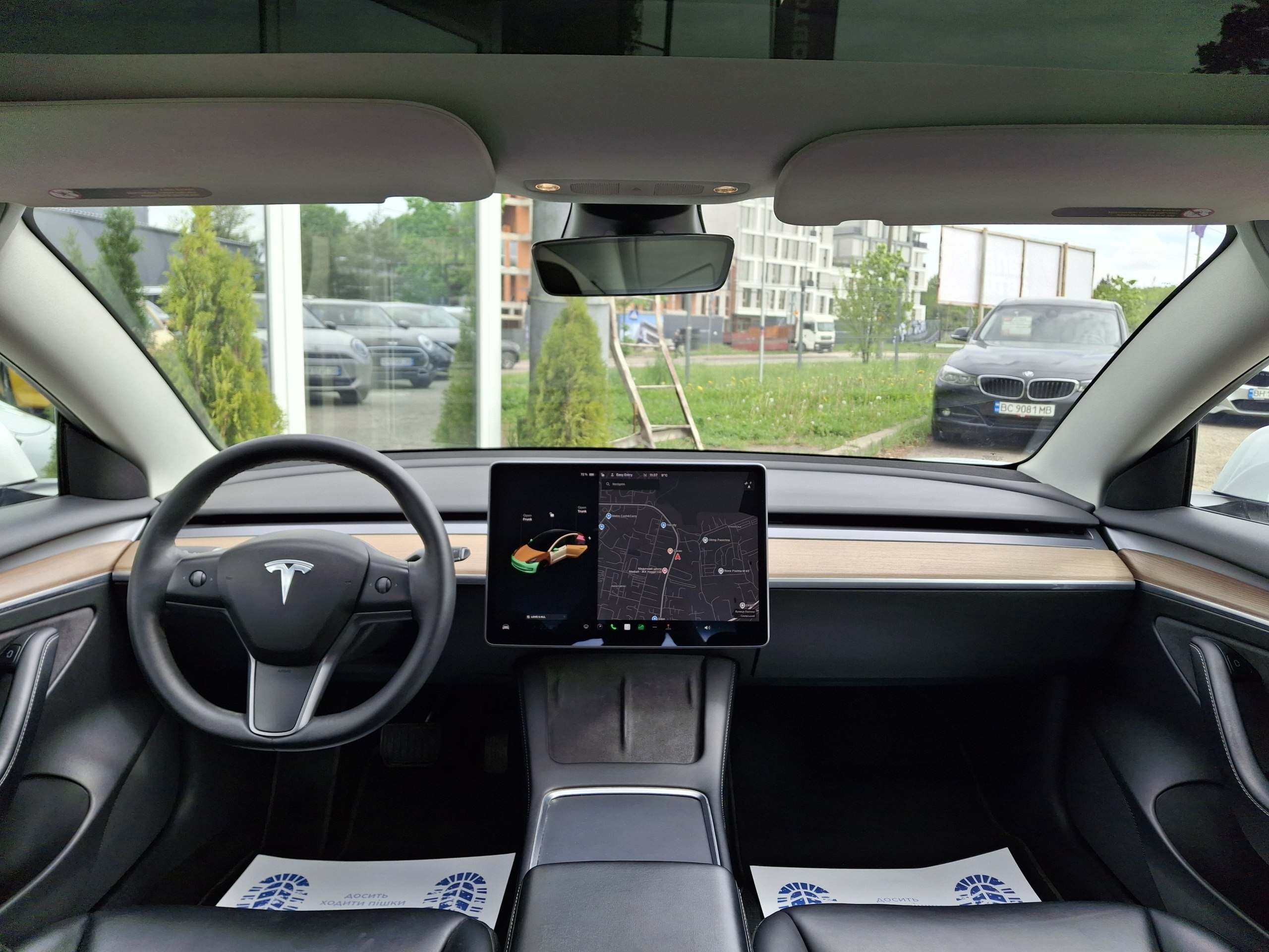 Tesla-16