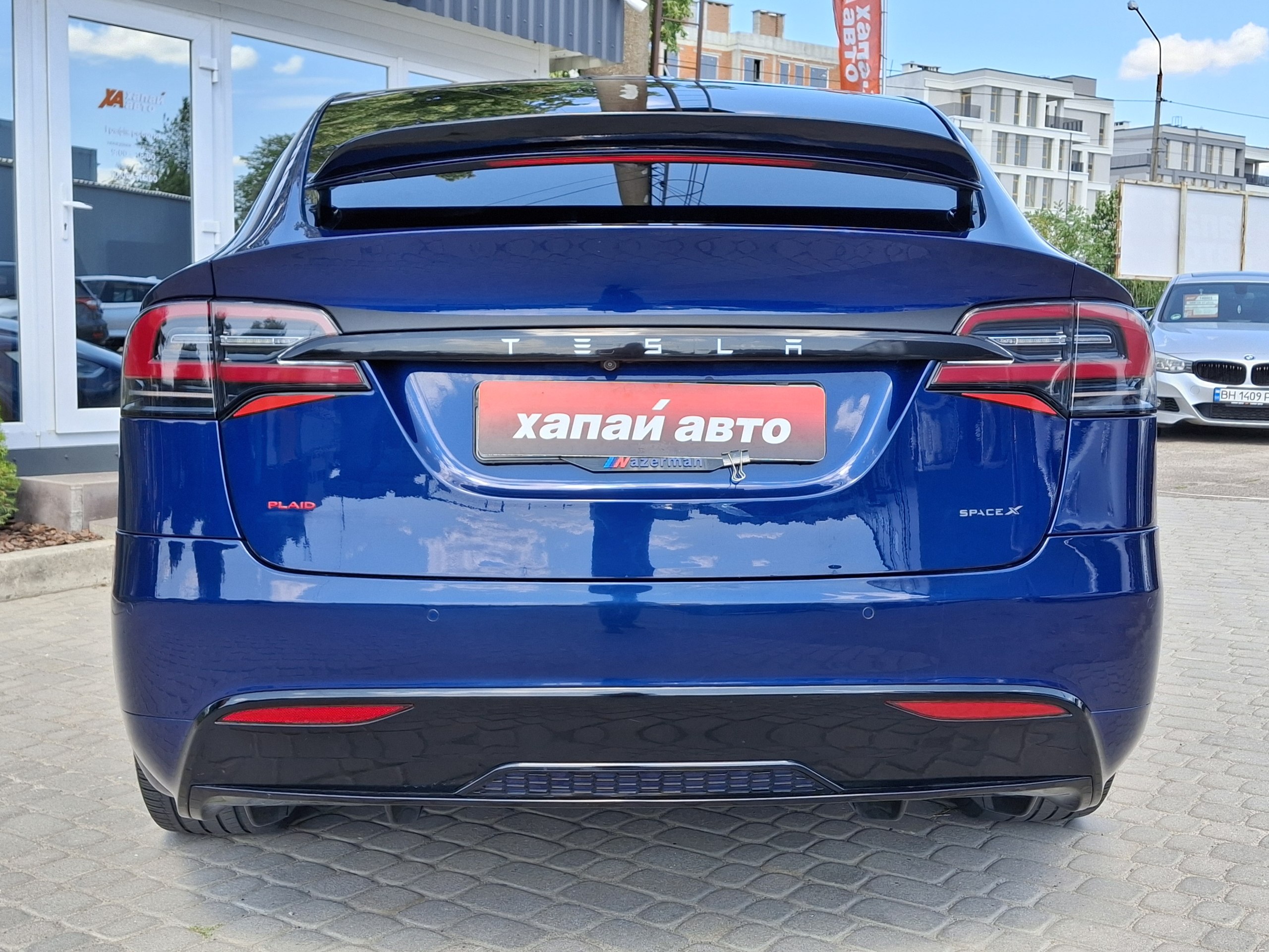 Tesla-4