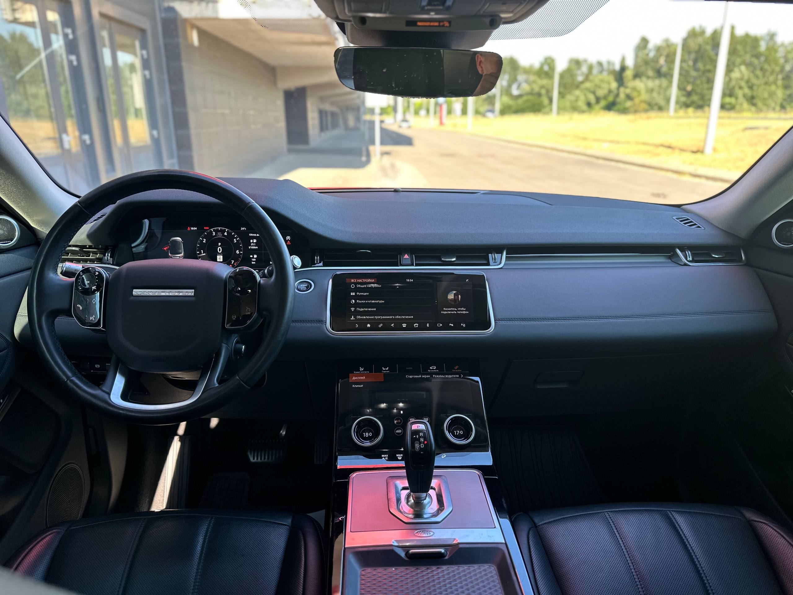 Land Rover-11