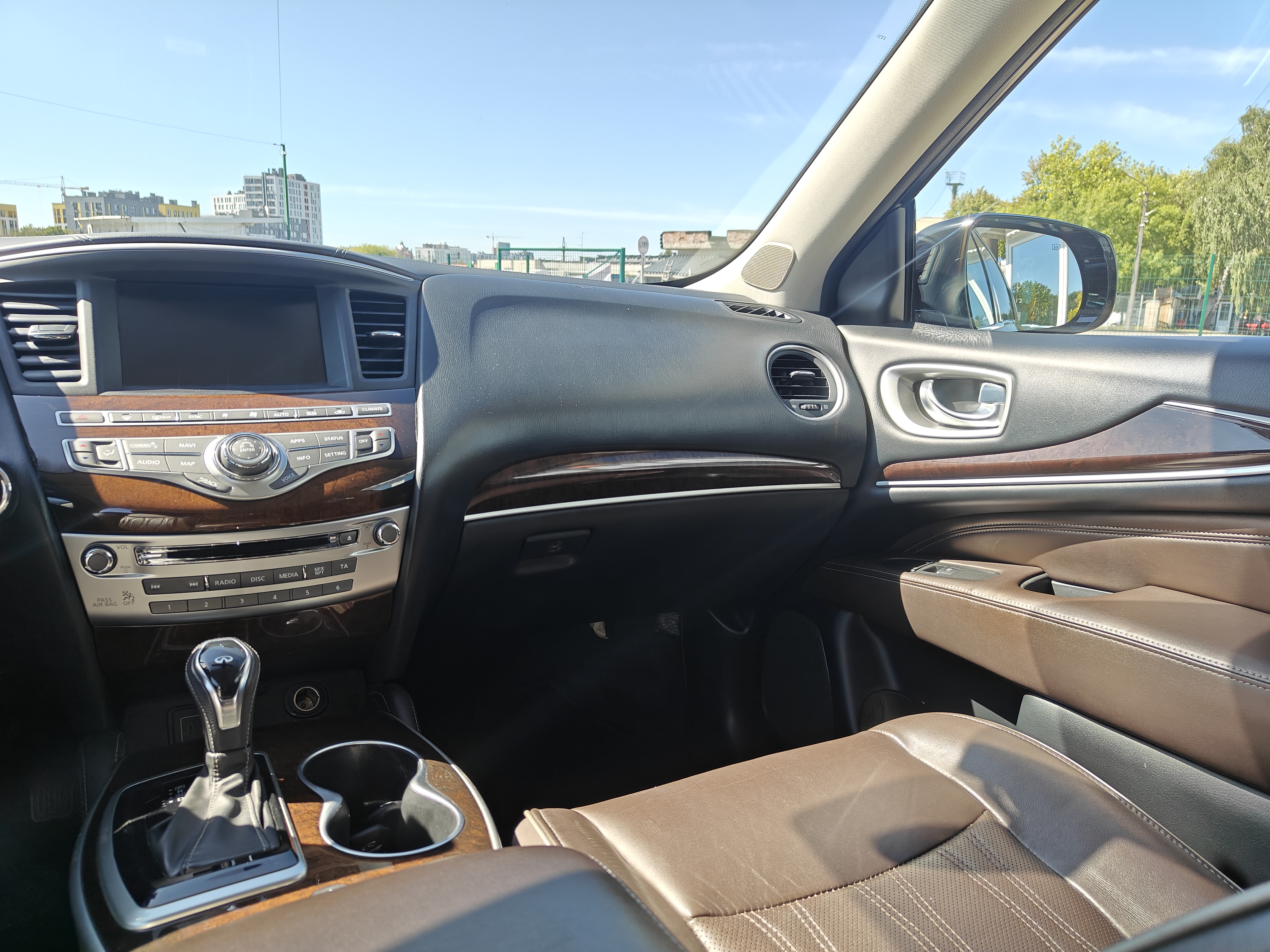 Infiniti-20