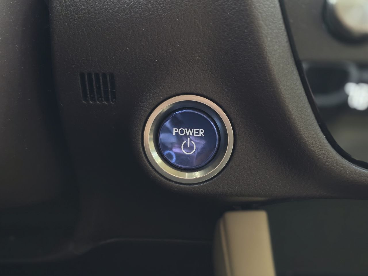 Lexus-22