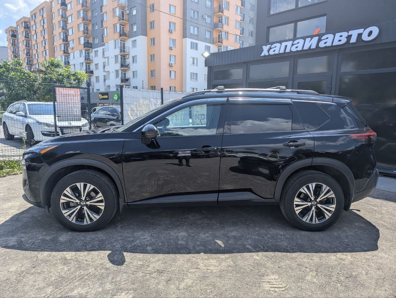 Nissan-3