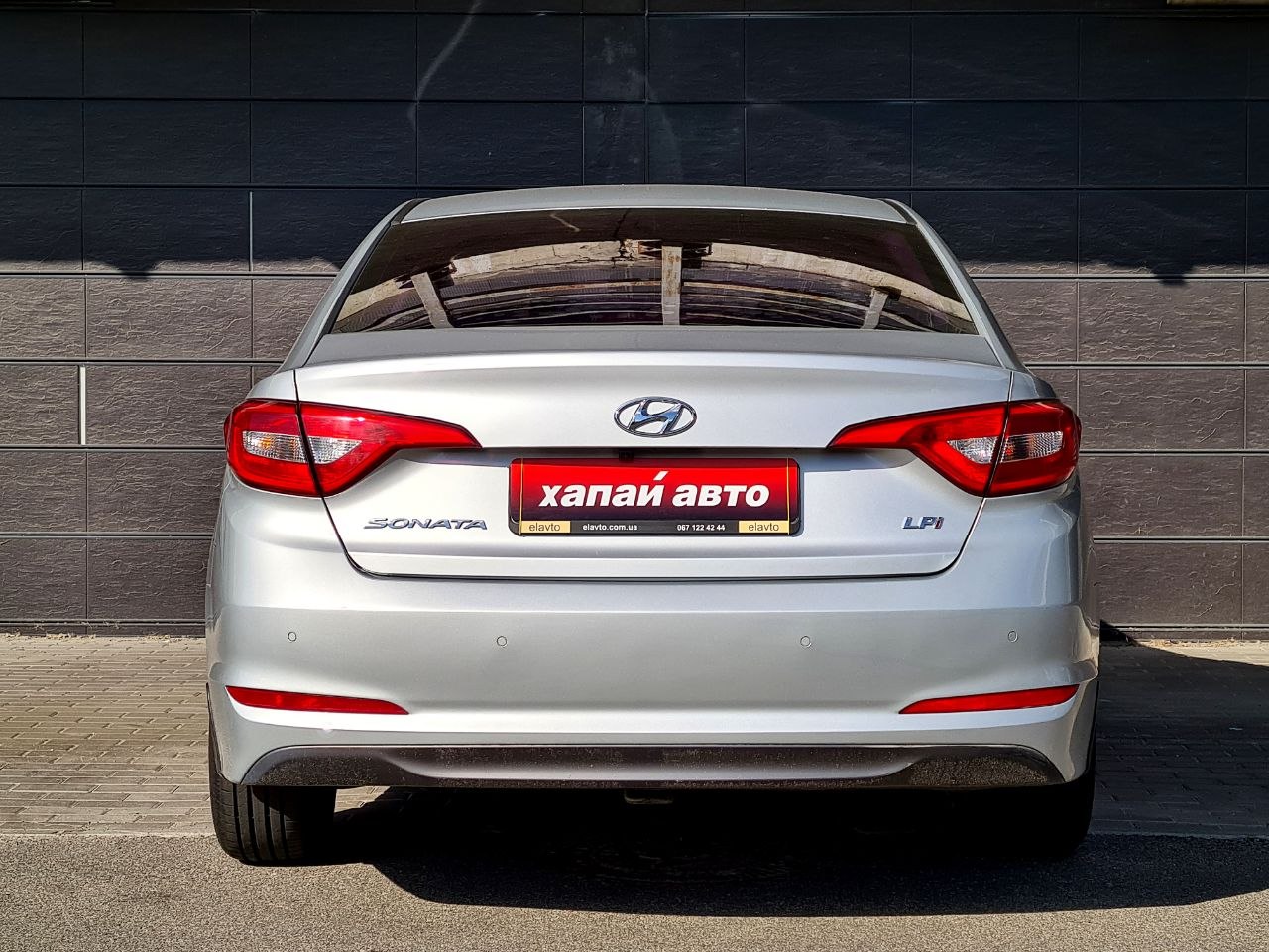 Hyundai-17