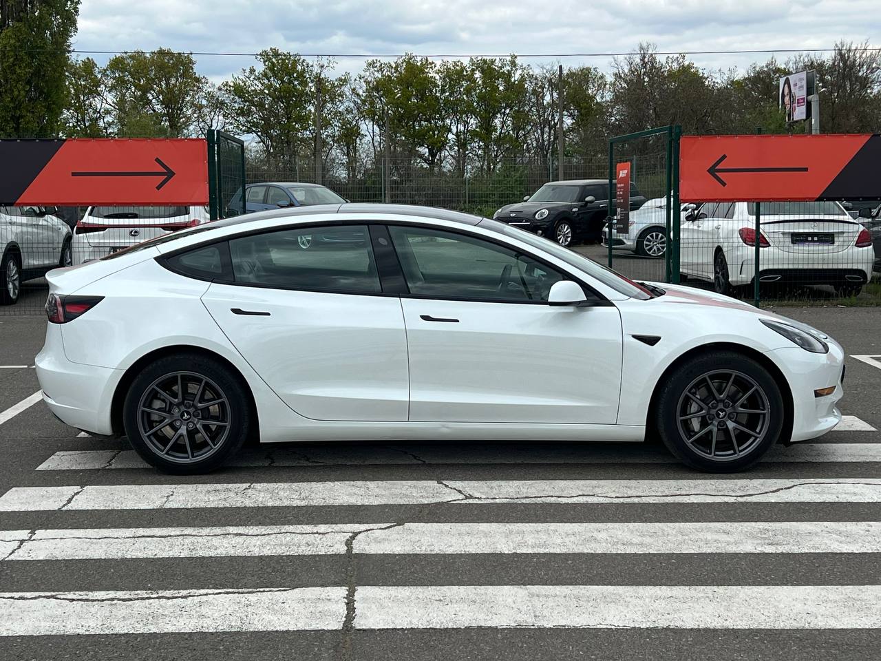 Tesla-23