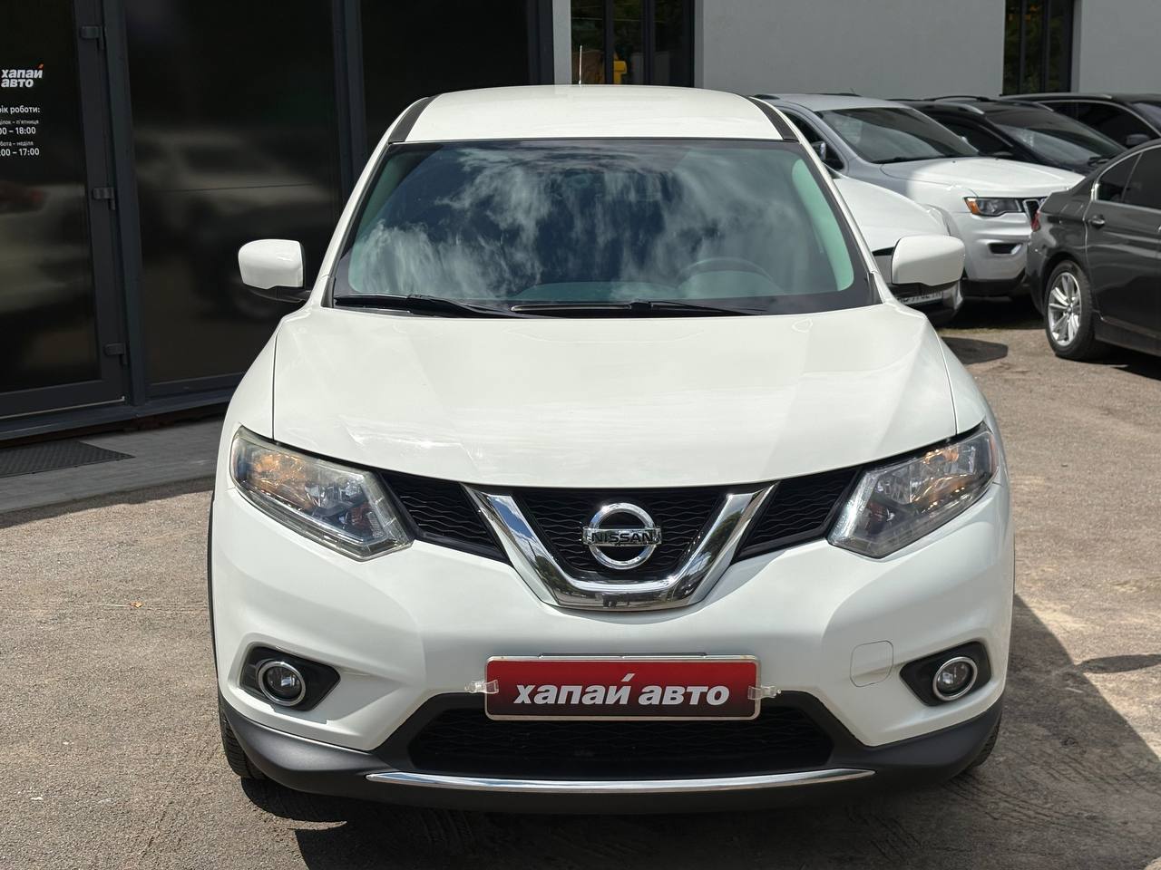 Nissan-12
