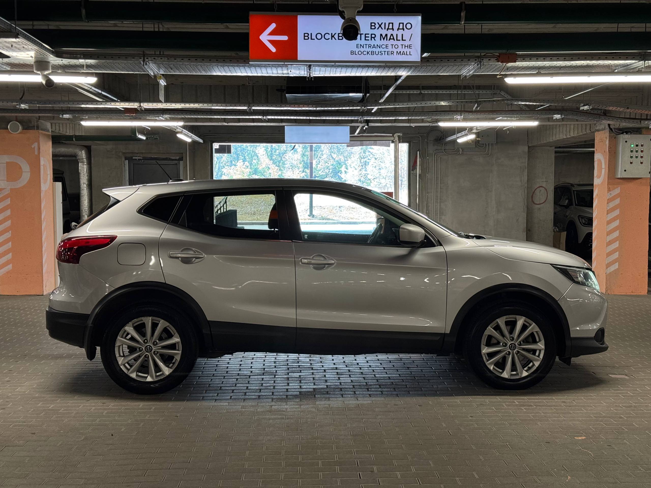 Nissan-12