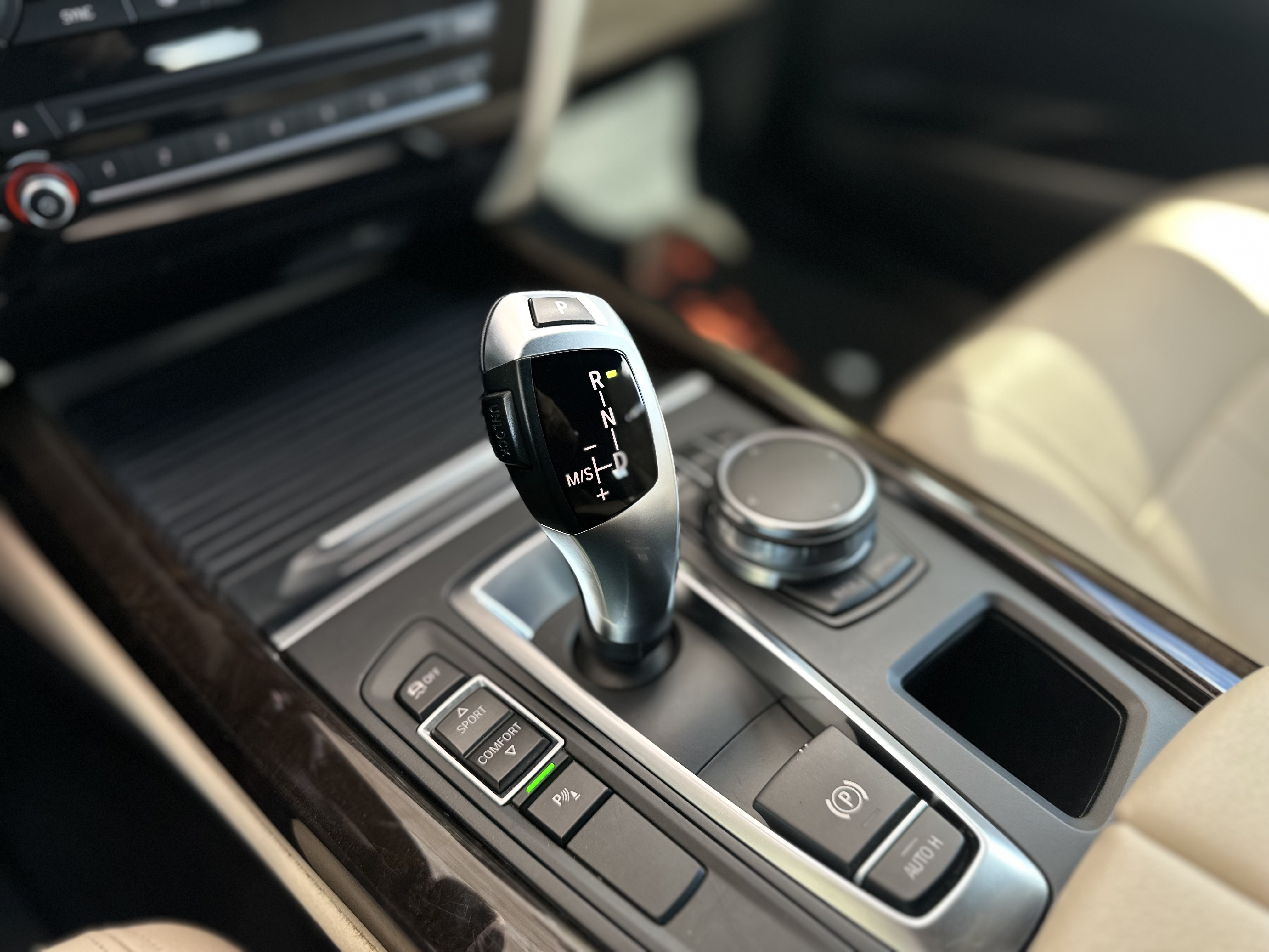 BMW-4