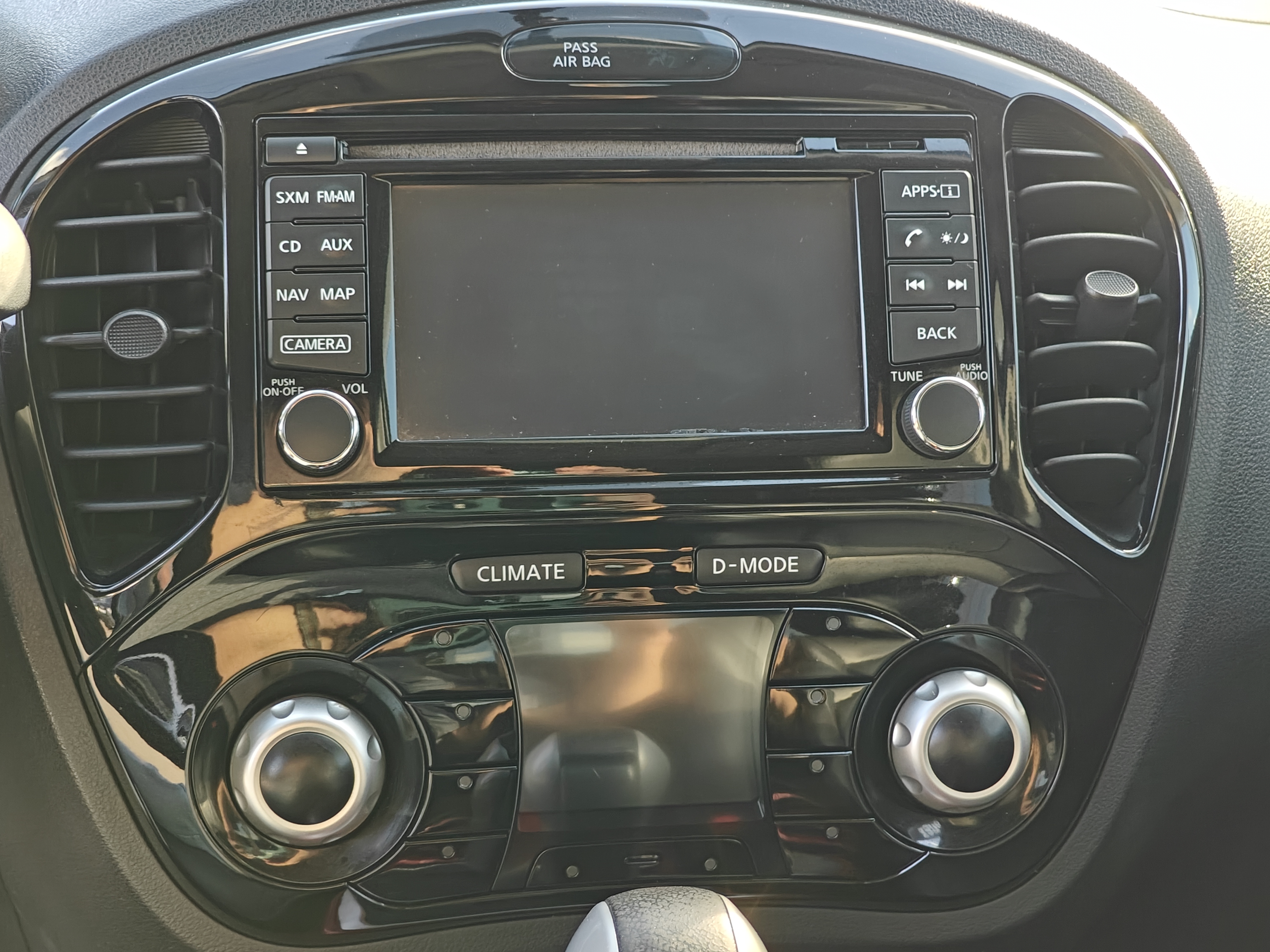 Nissan-16