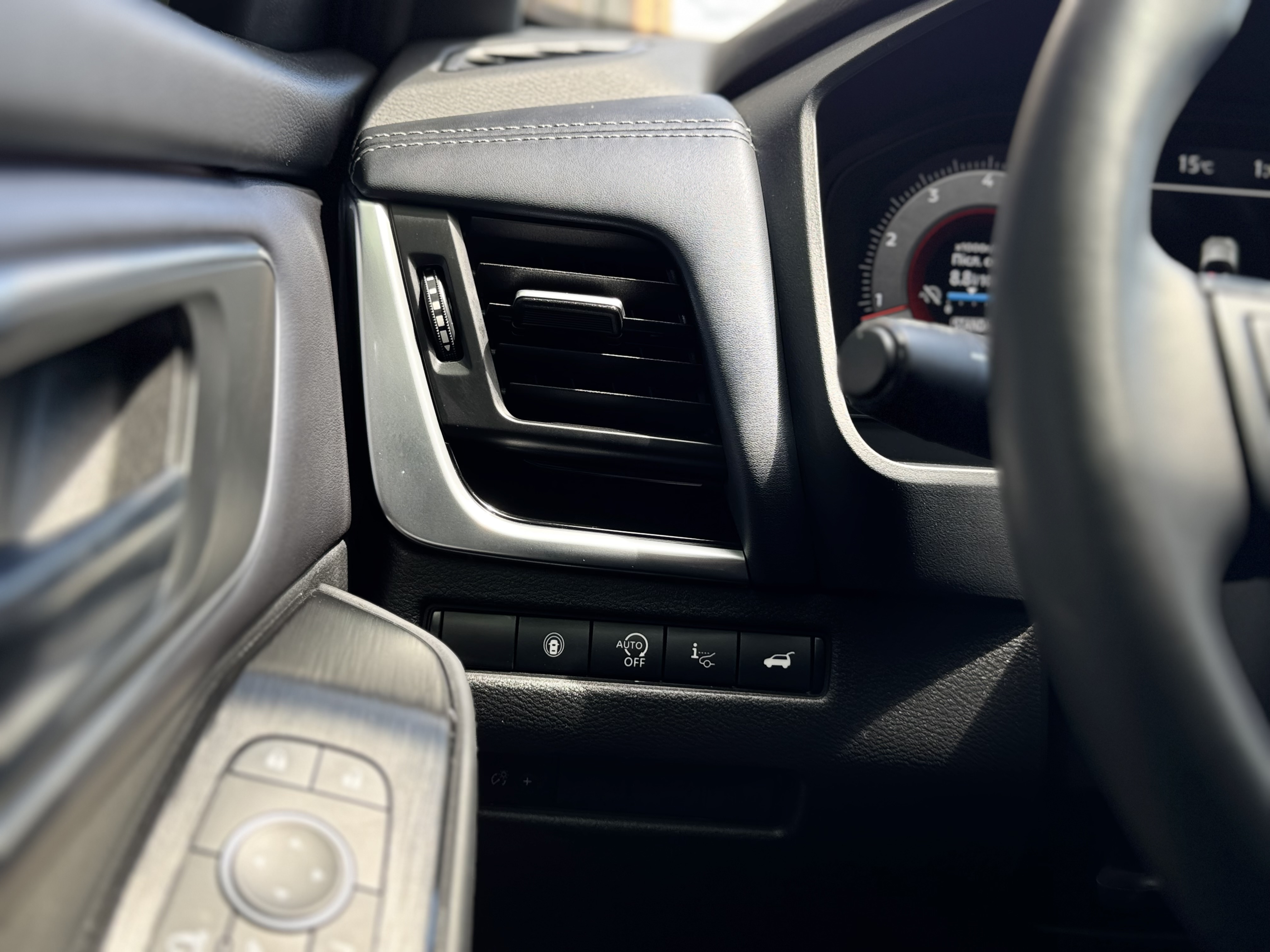 Nissan-6