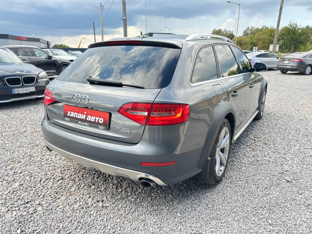 Audi-8