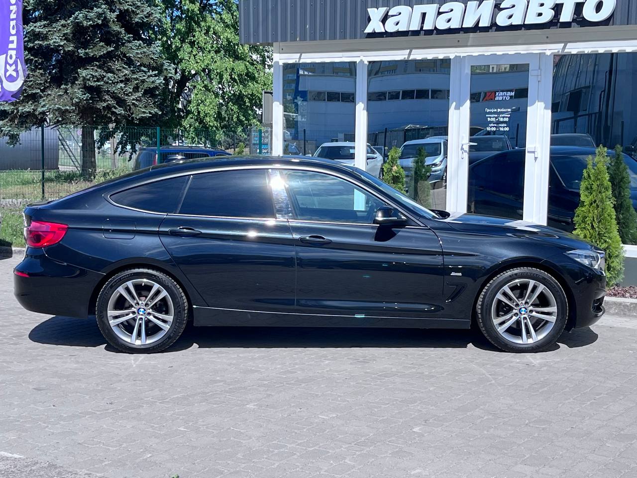BMW-10