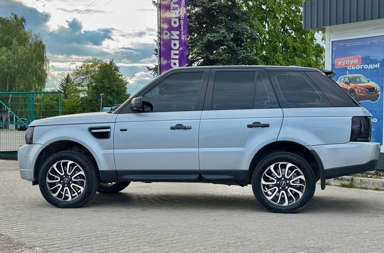 Land Rover-27