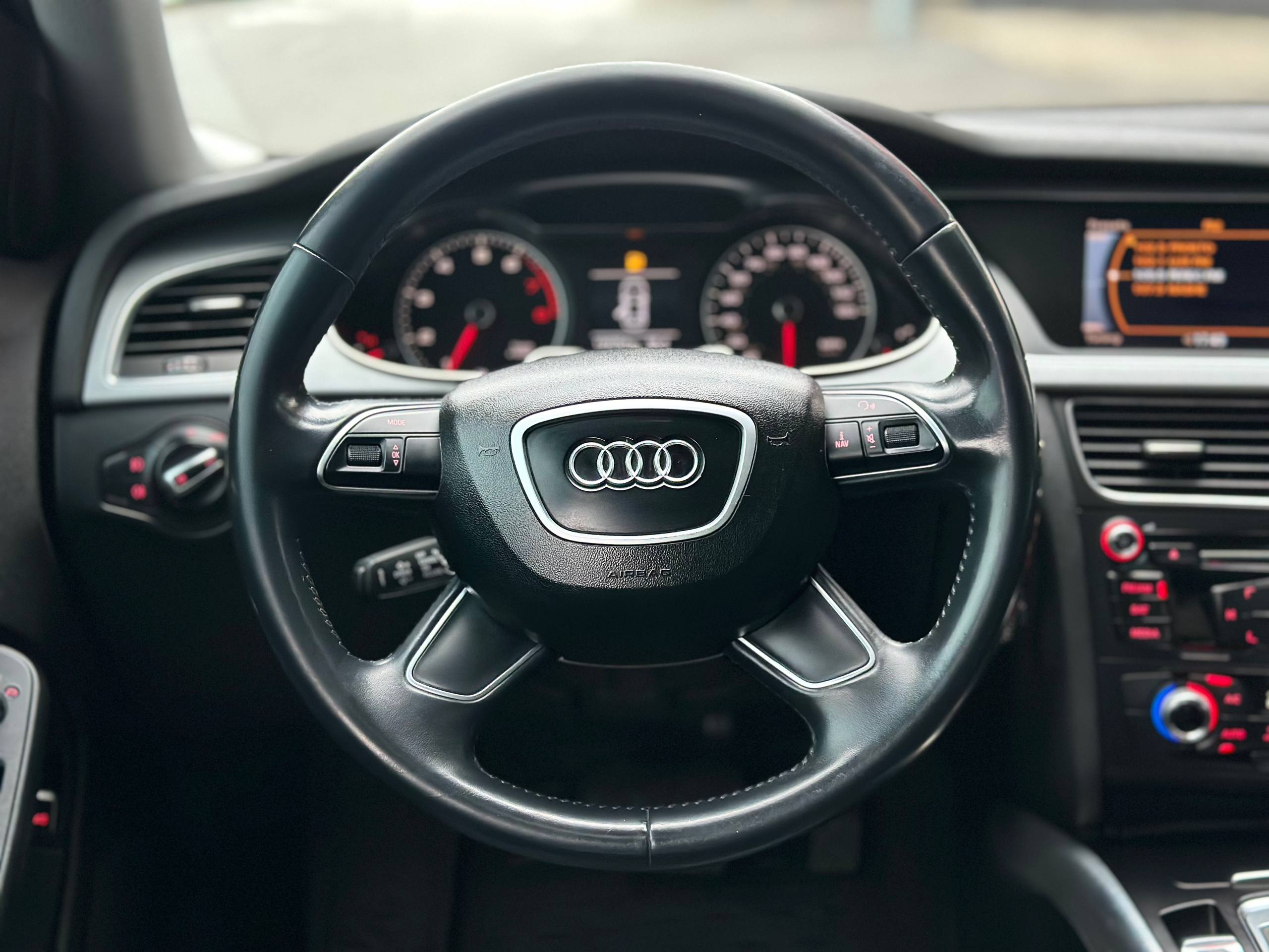 Audi-12