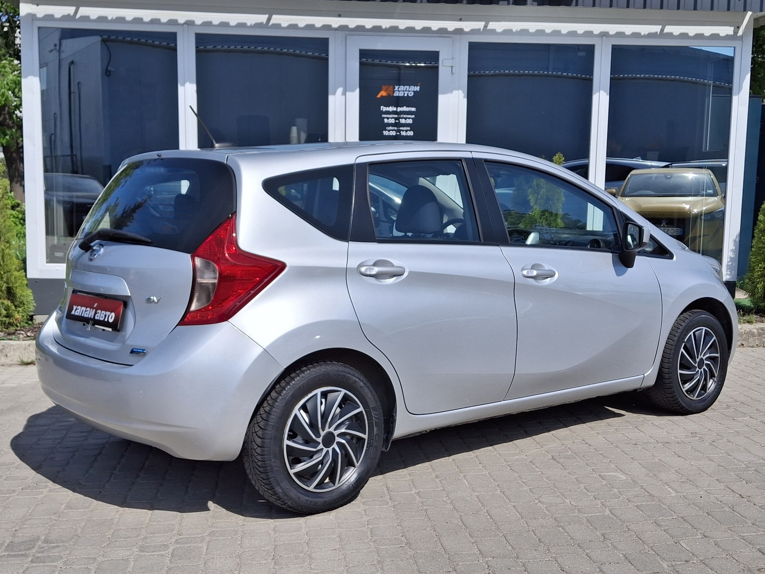 Nissan-7