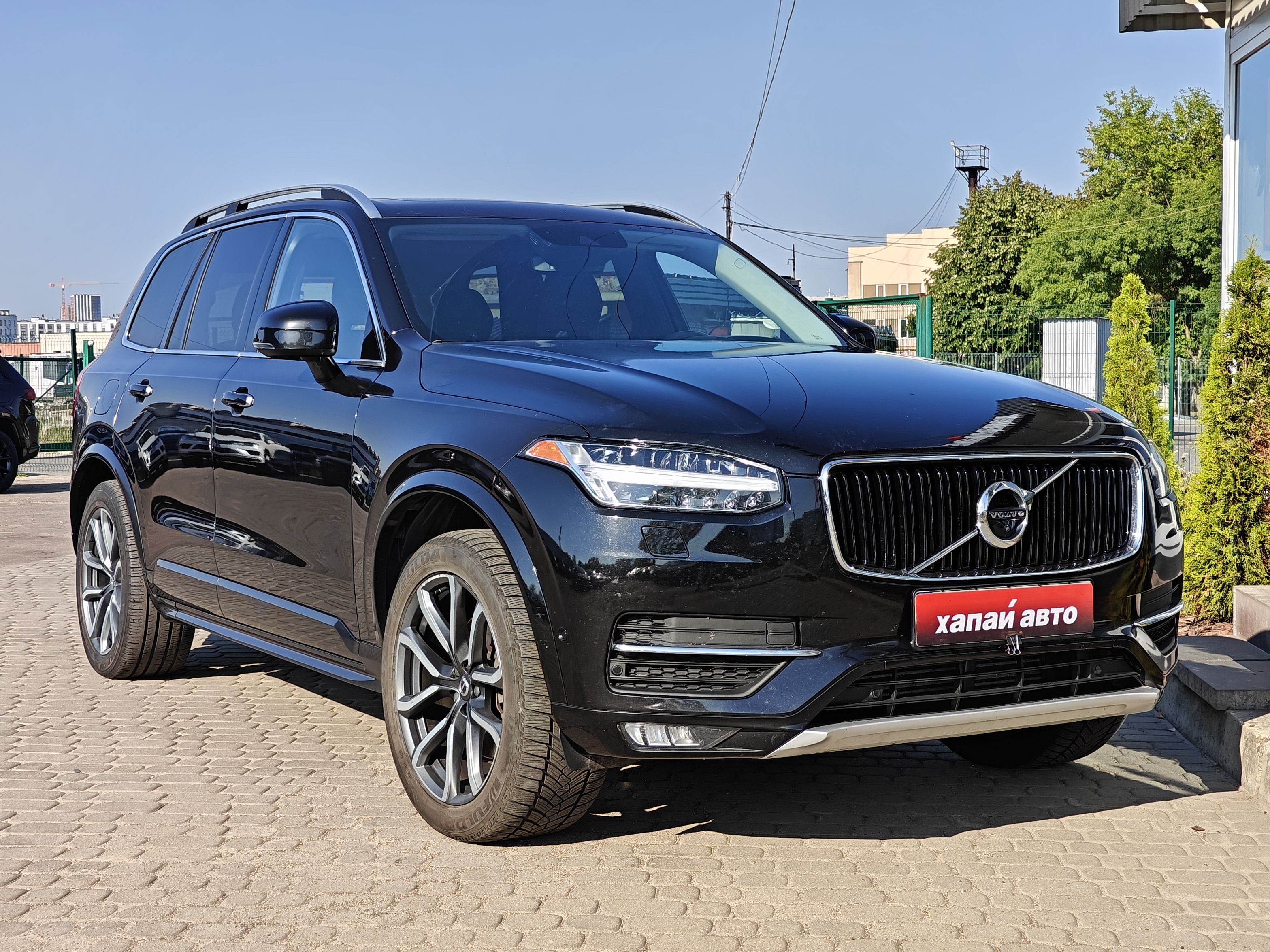 Volvo-0