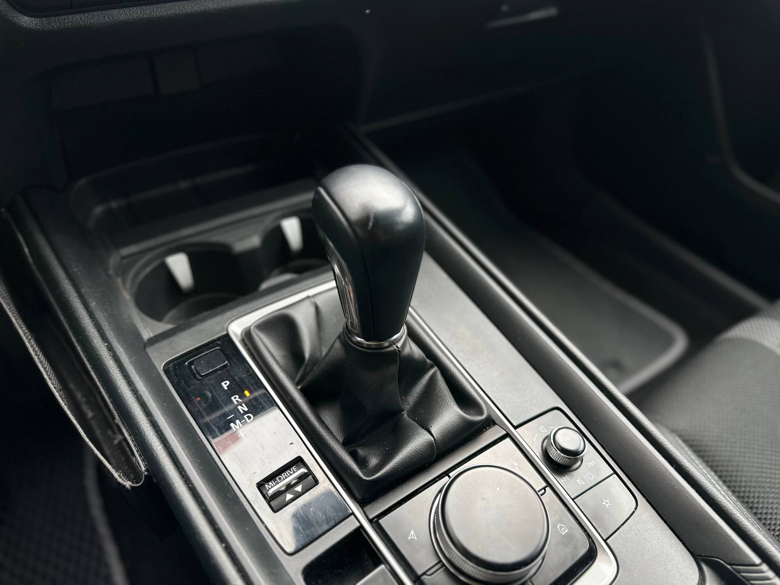 Mazda-16