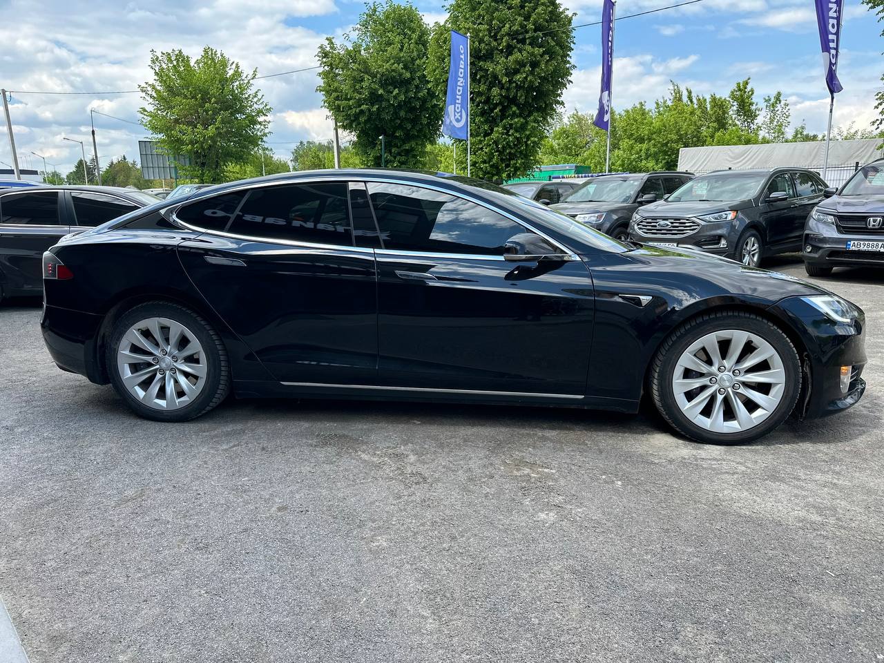 Tesla-15