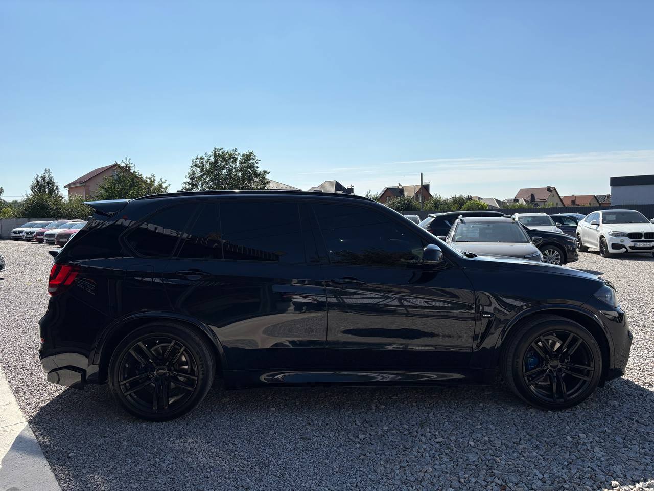 BMW-12