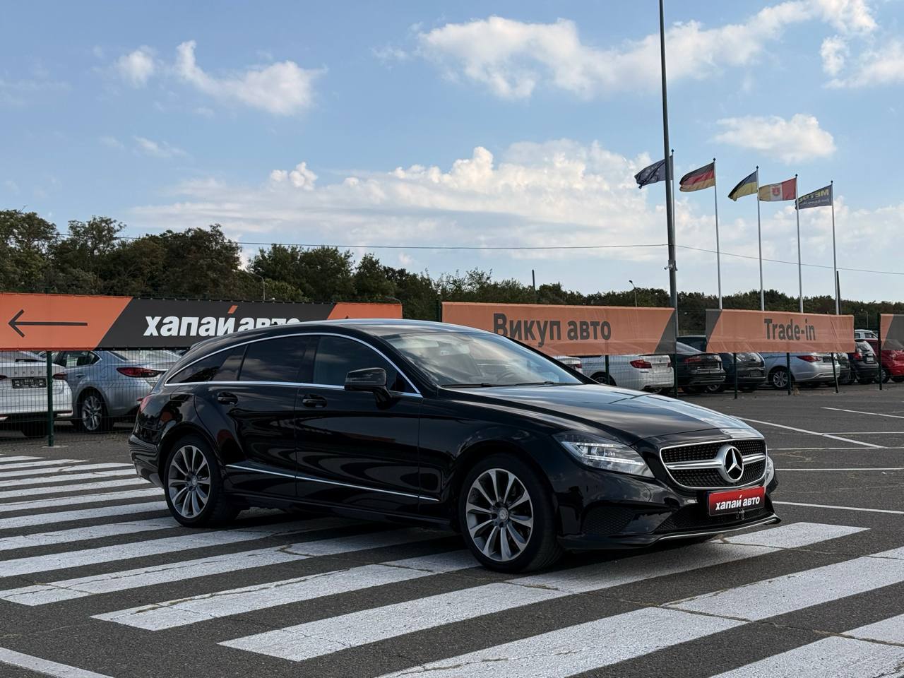 Mercedes-Benz-14