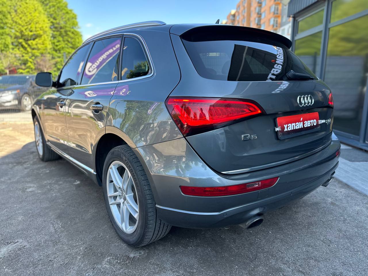 Audi-8