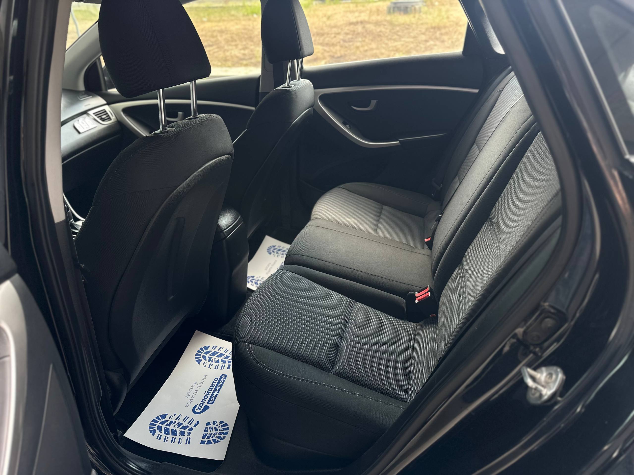 Hyundai-12