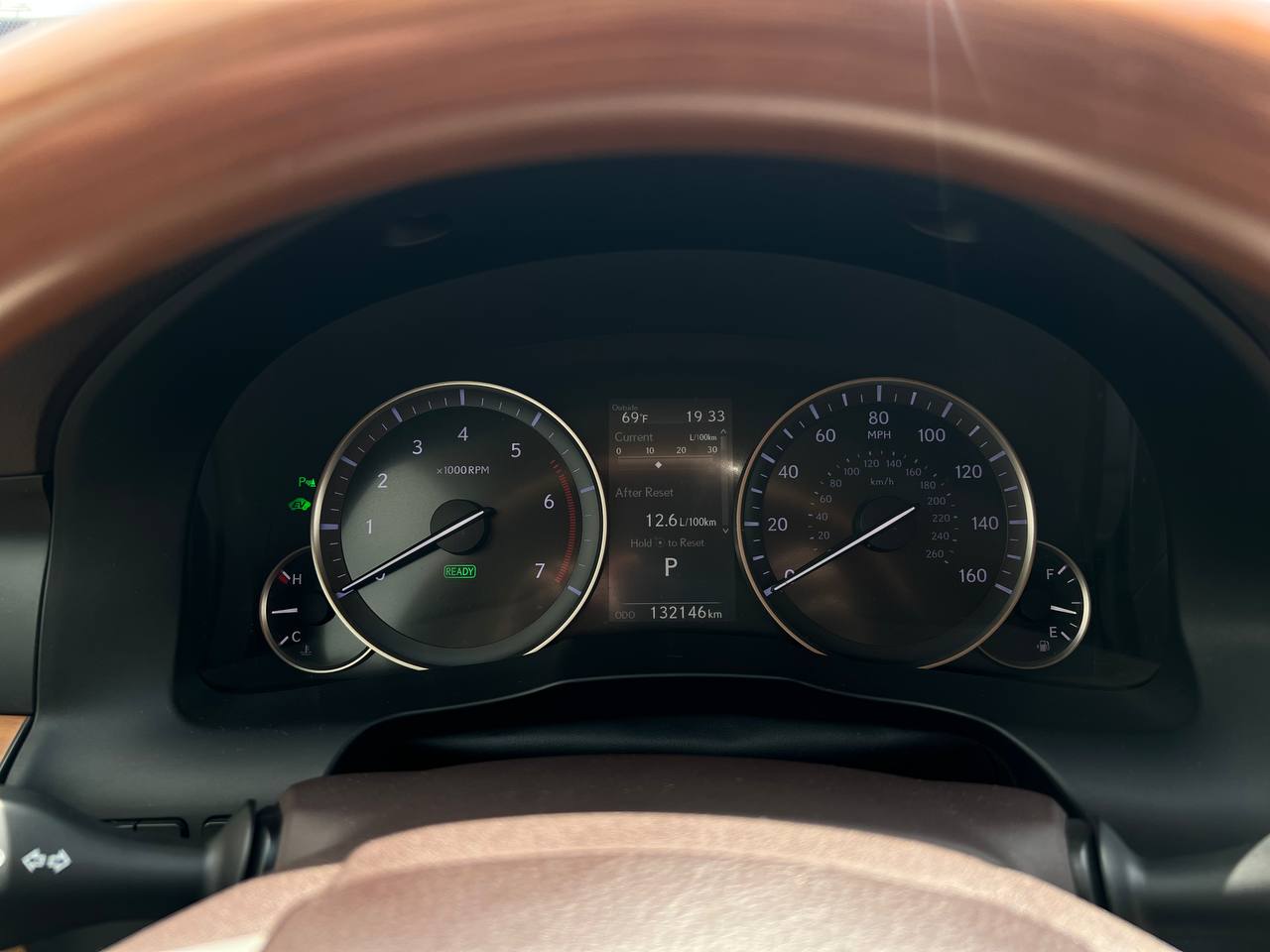 Lexus-23