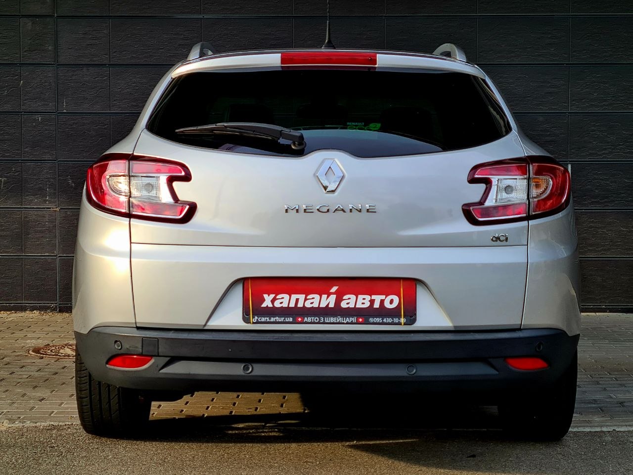 Renault-19