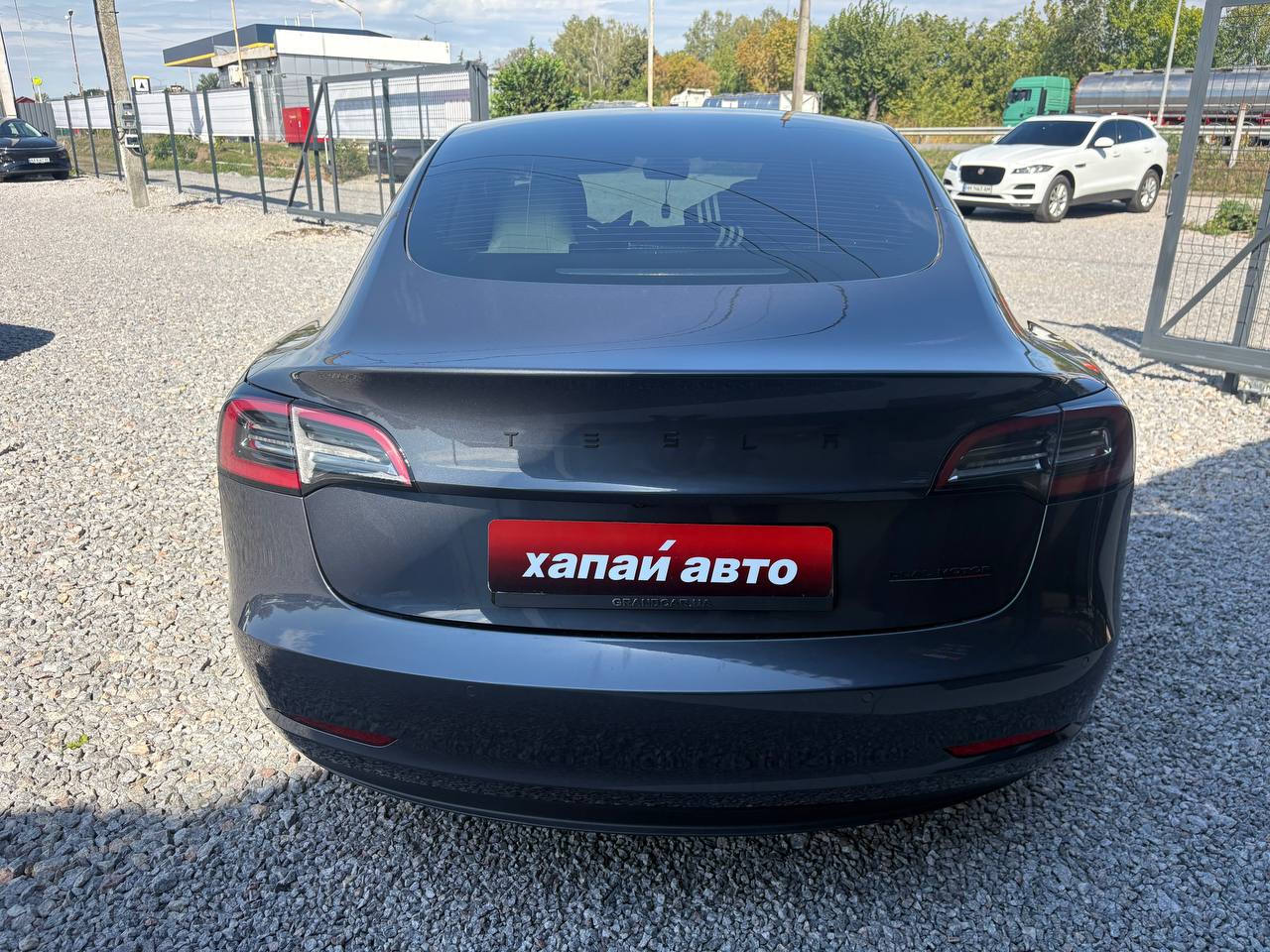 Tesla-4
