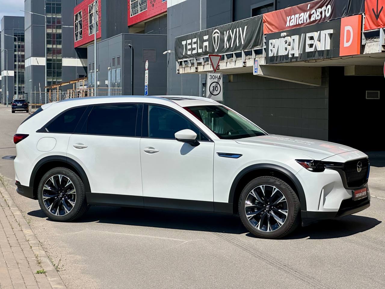 Mazda-11