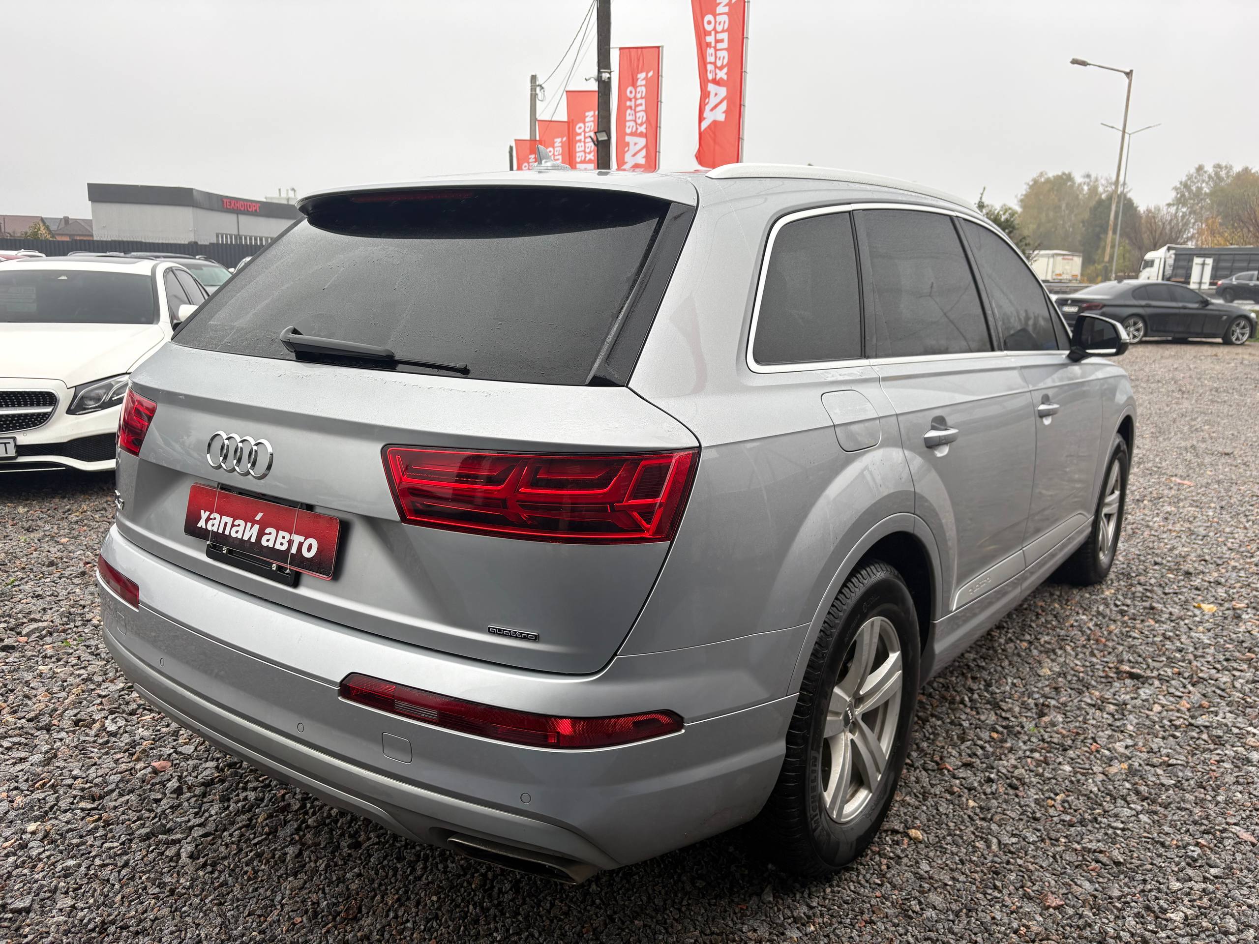 Audi-3