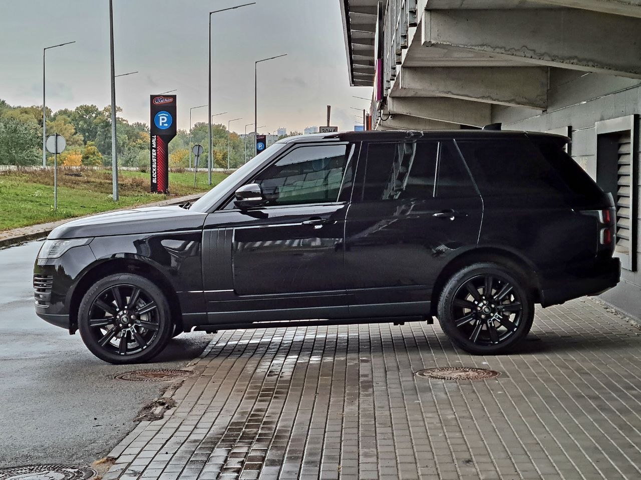 Land Rover-17