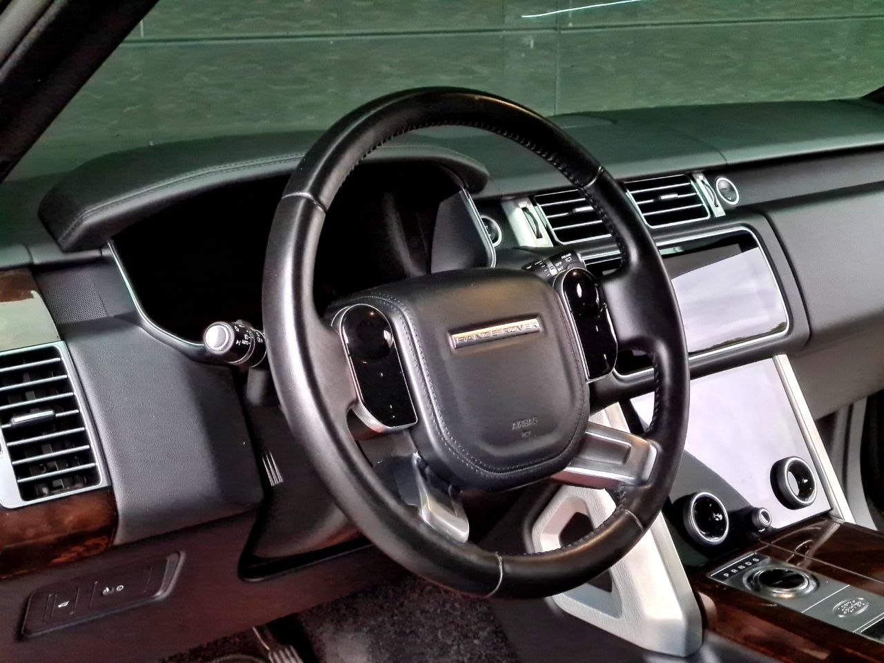 Land Rover-5