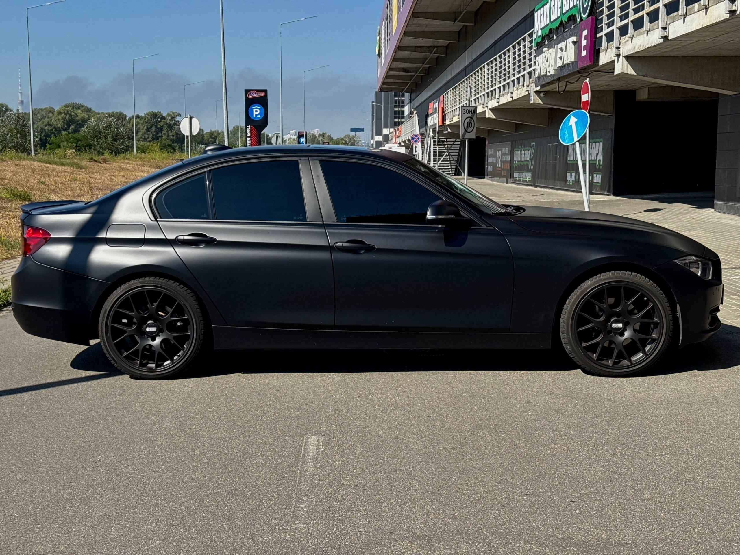 BMW-13