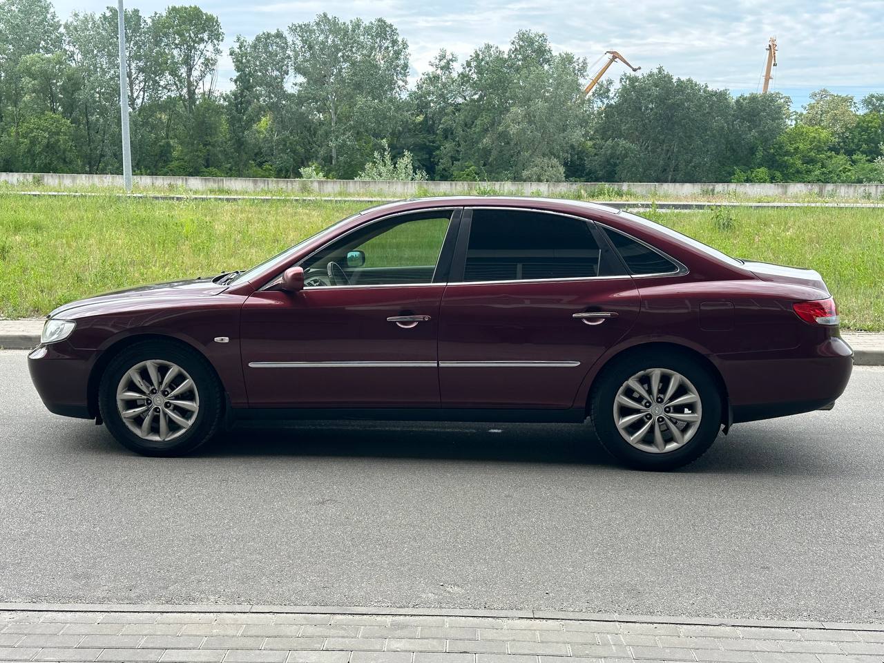Hyundai-8