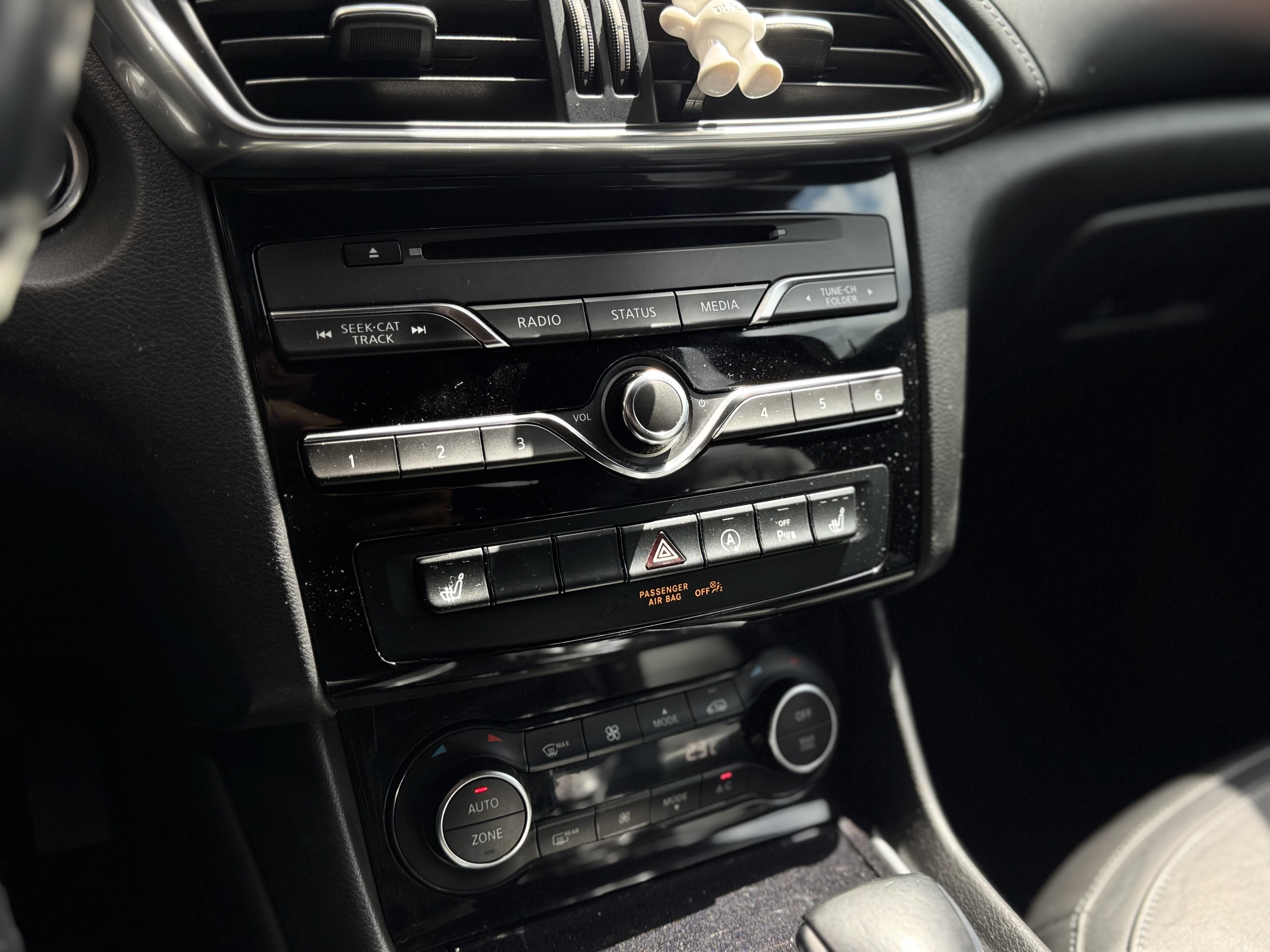Infiniti-7