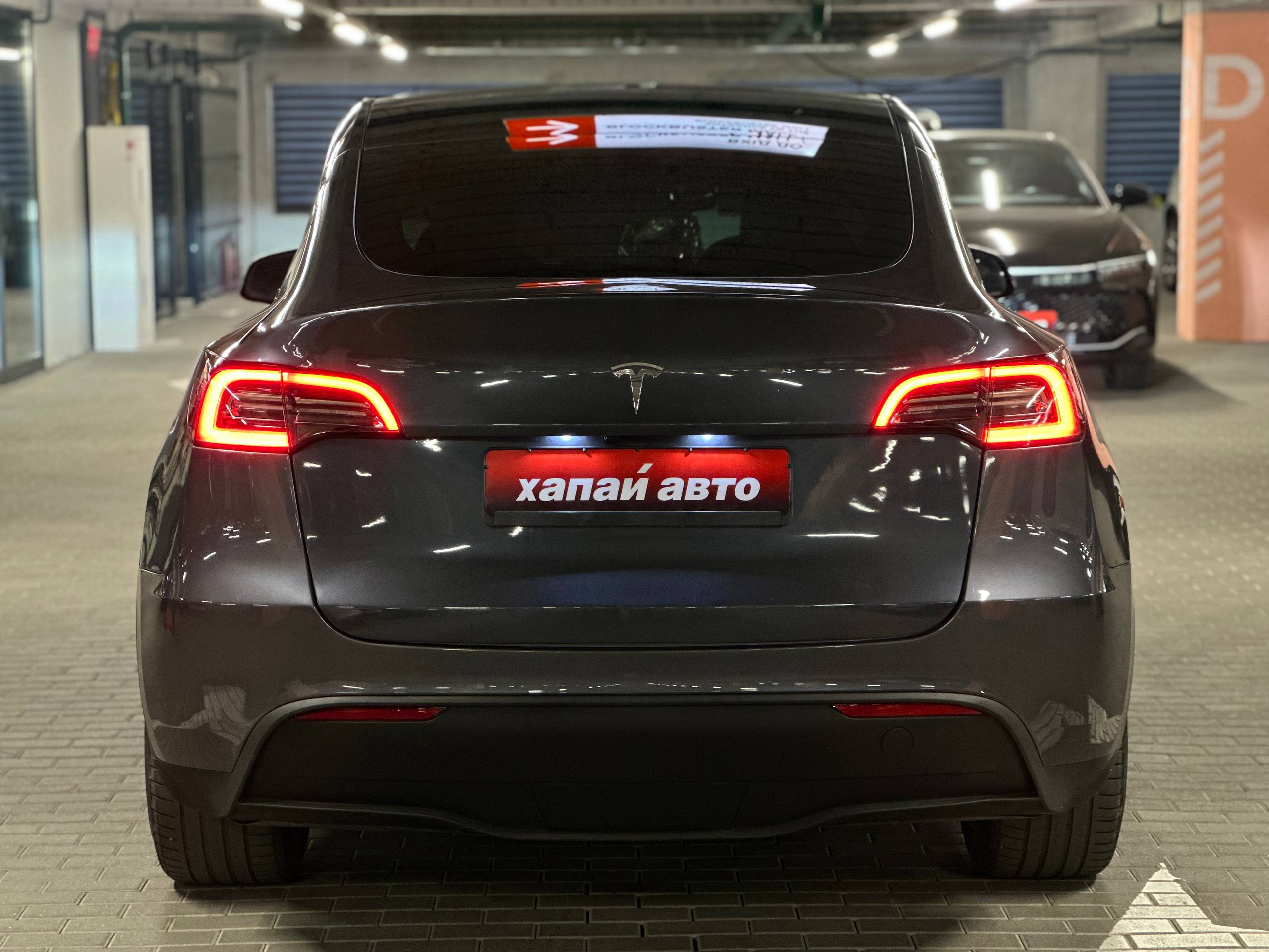 Tesla-0