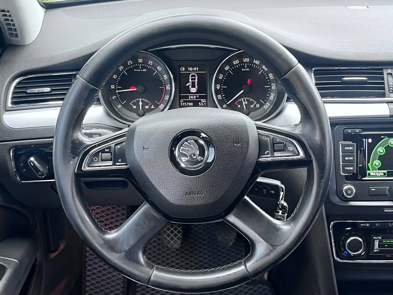 Skoda-0