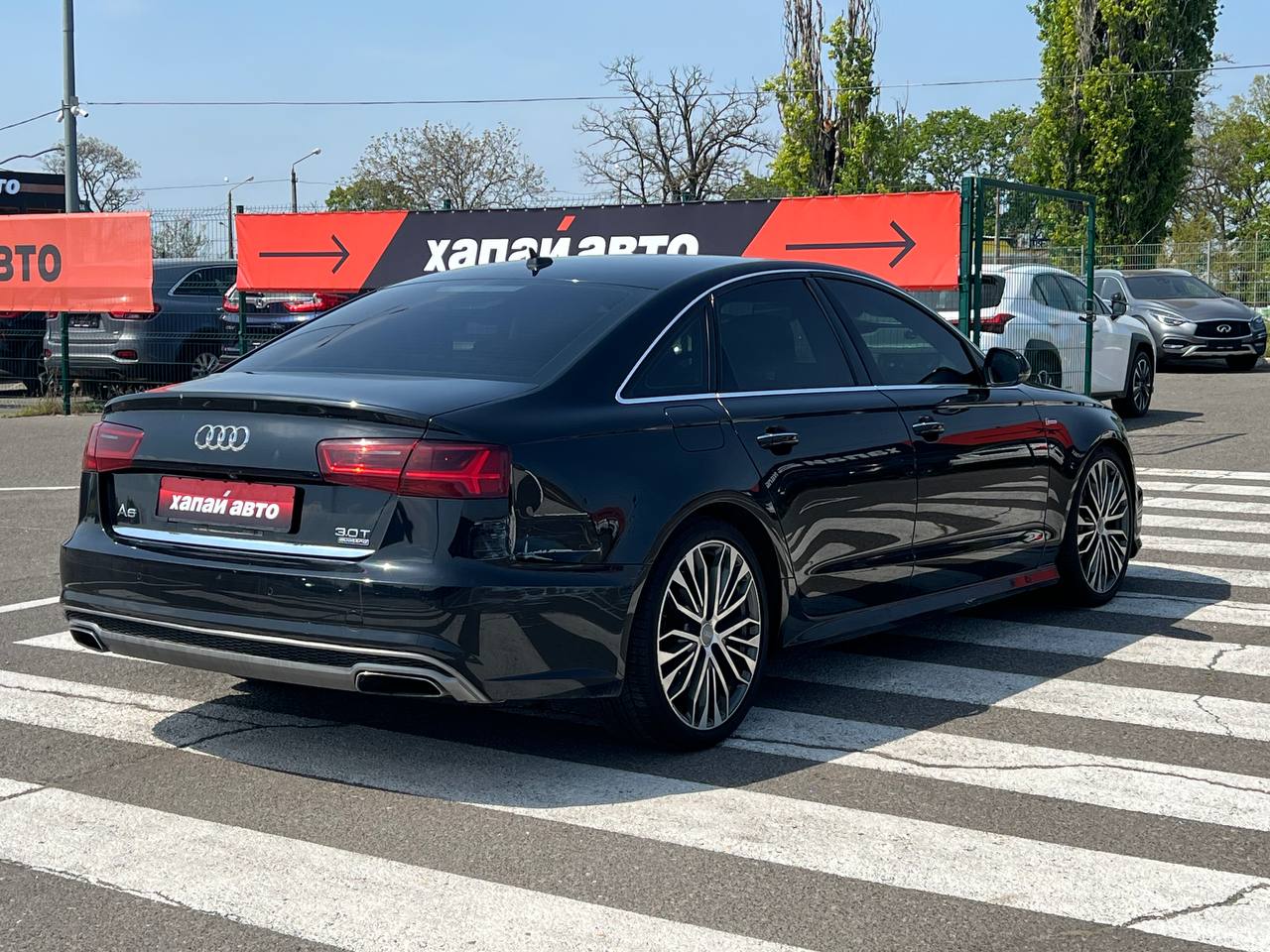 Audi-3