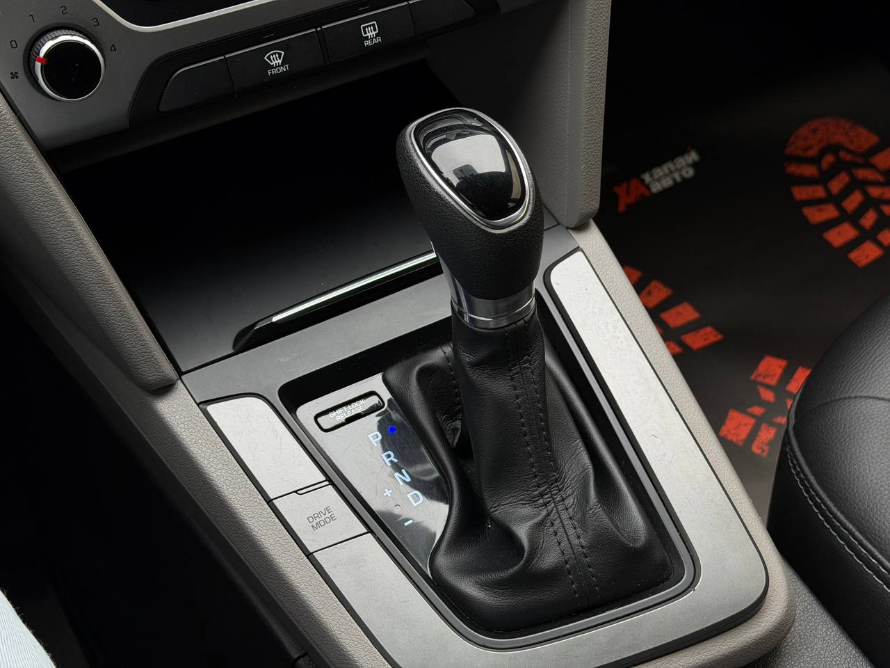 Hyundai-13