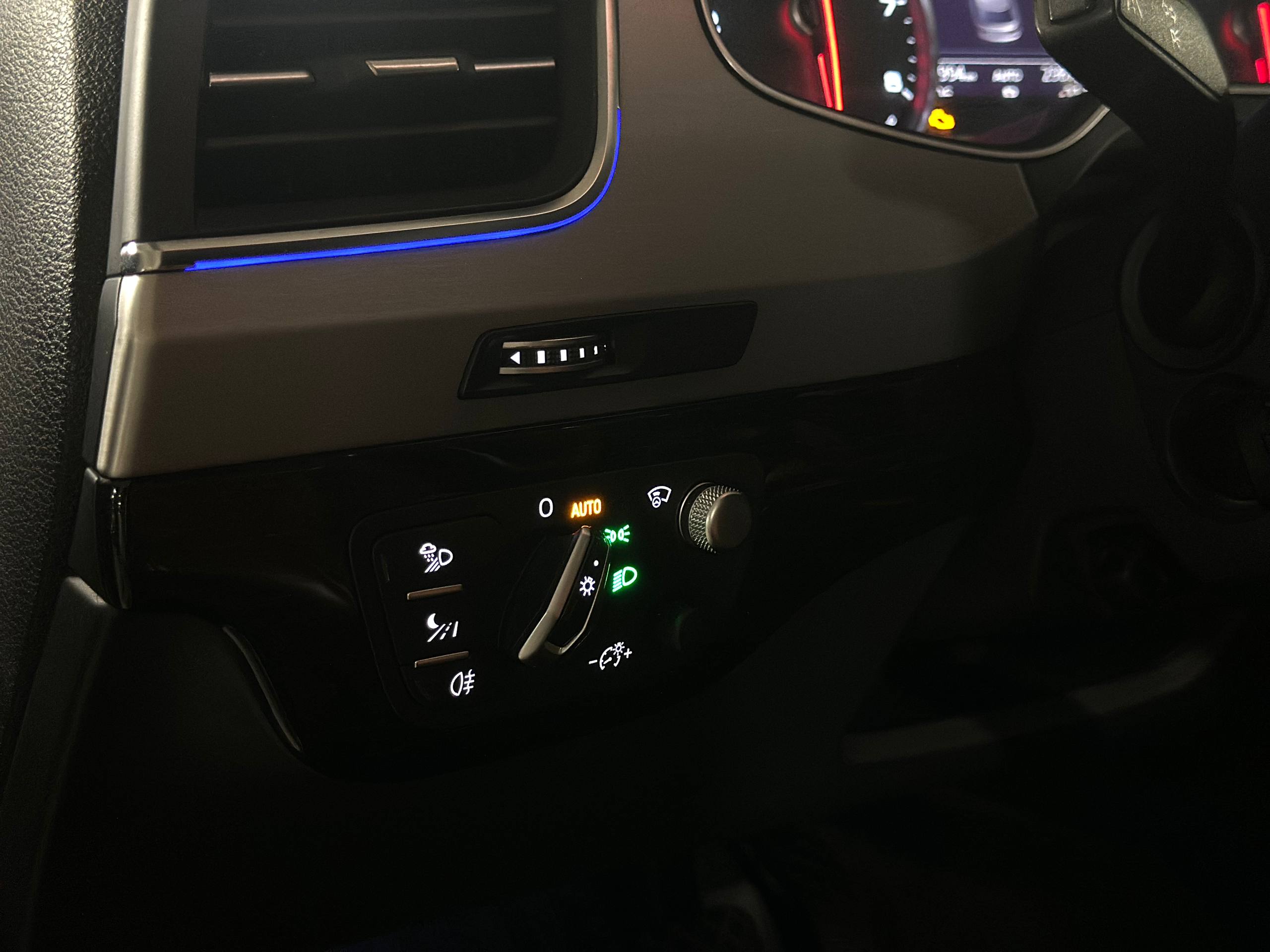 Audi-6