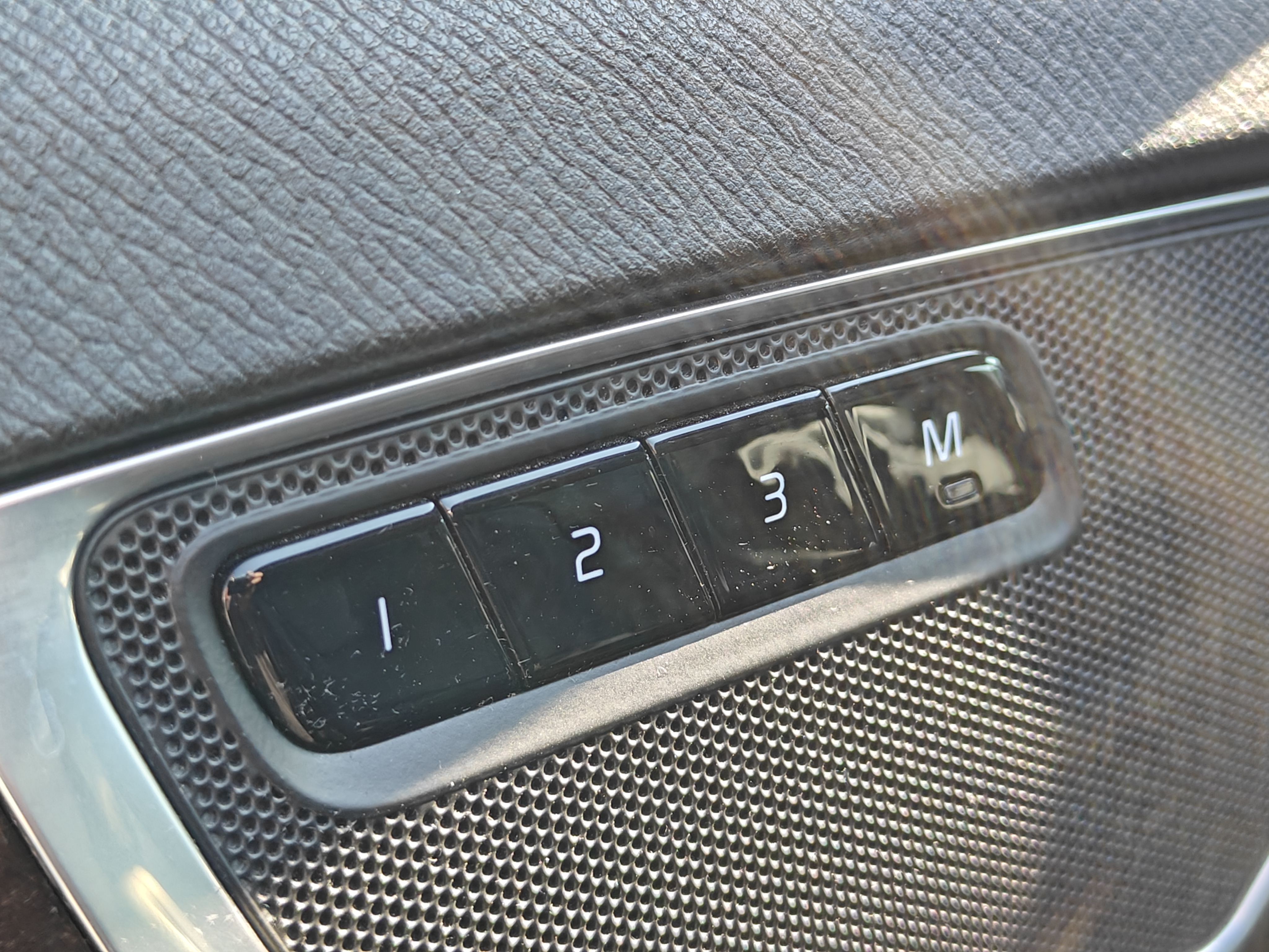 Volvo-16