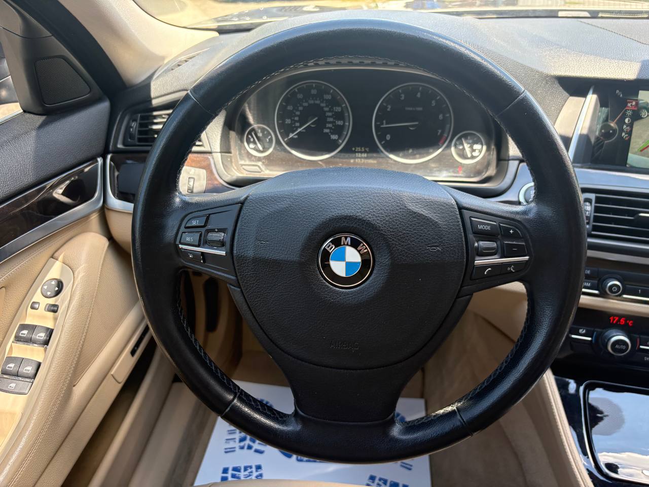 BMW-9