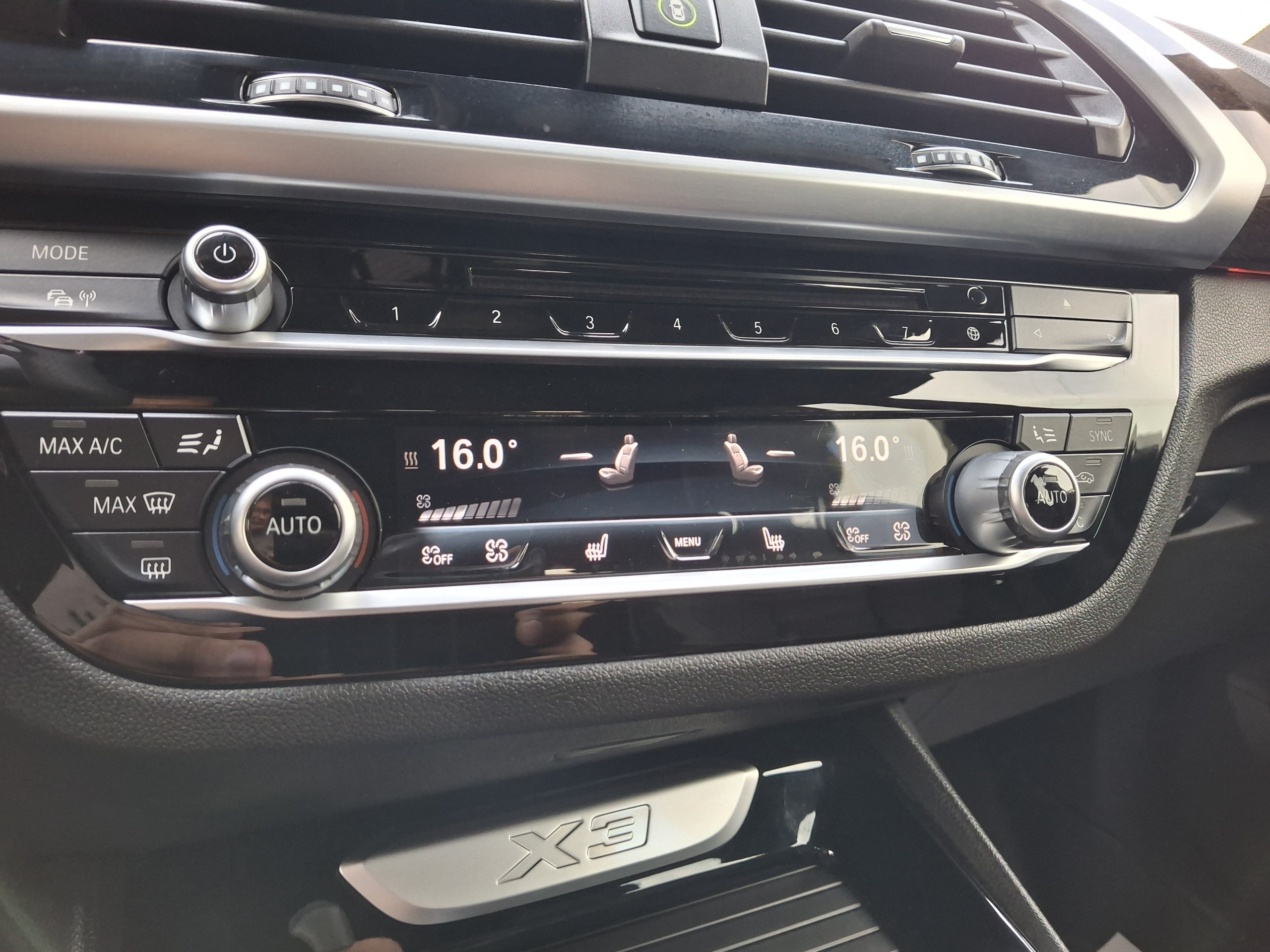 BMW-15