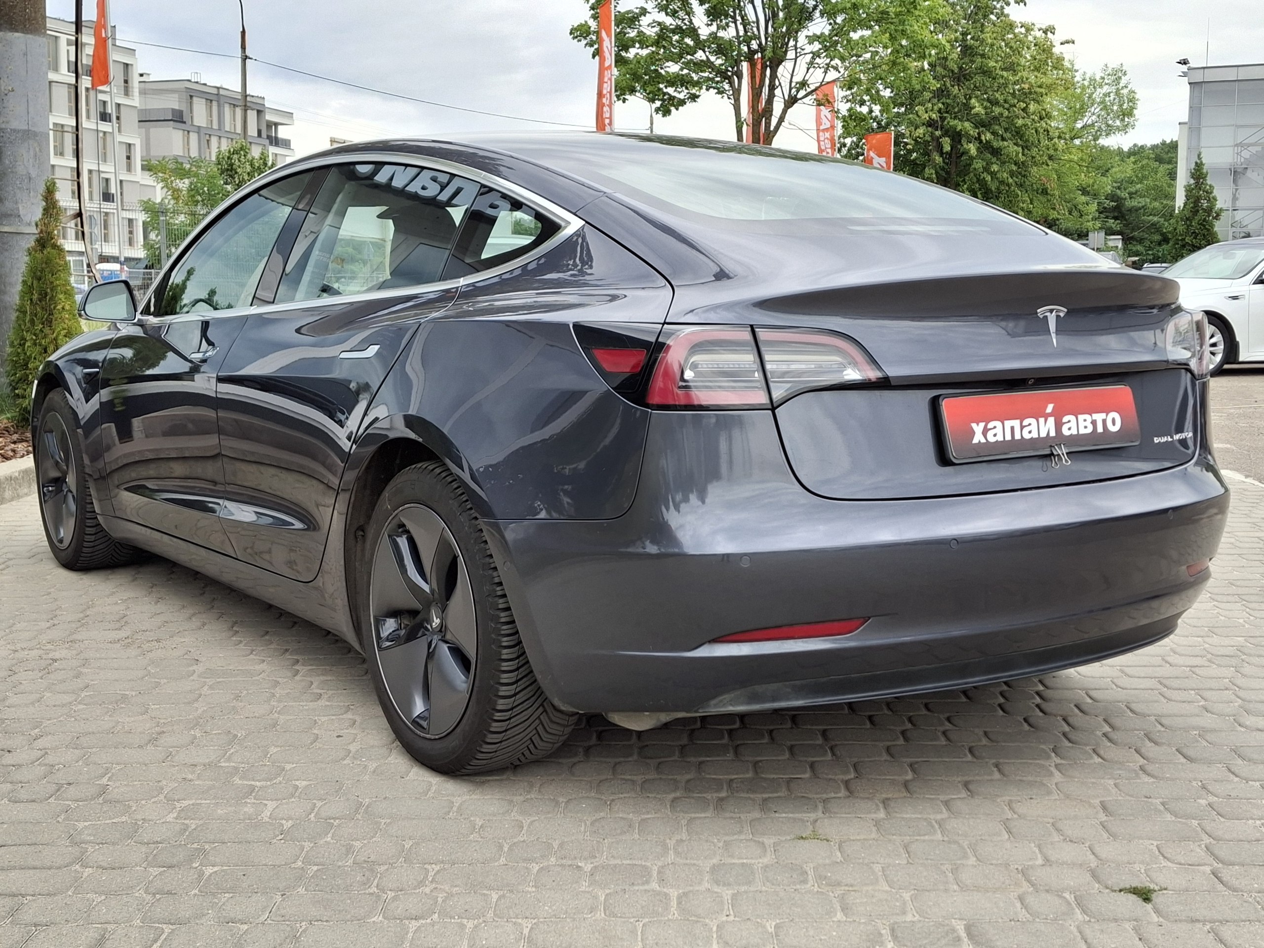 Tesla-13